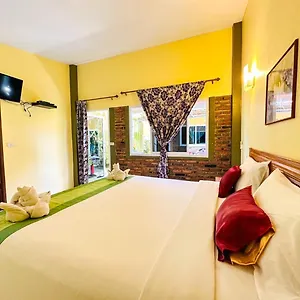 Lanta Baan Nok ** Ko Lanta